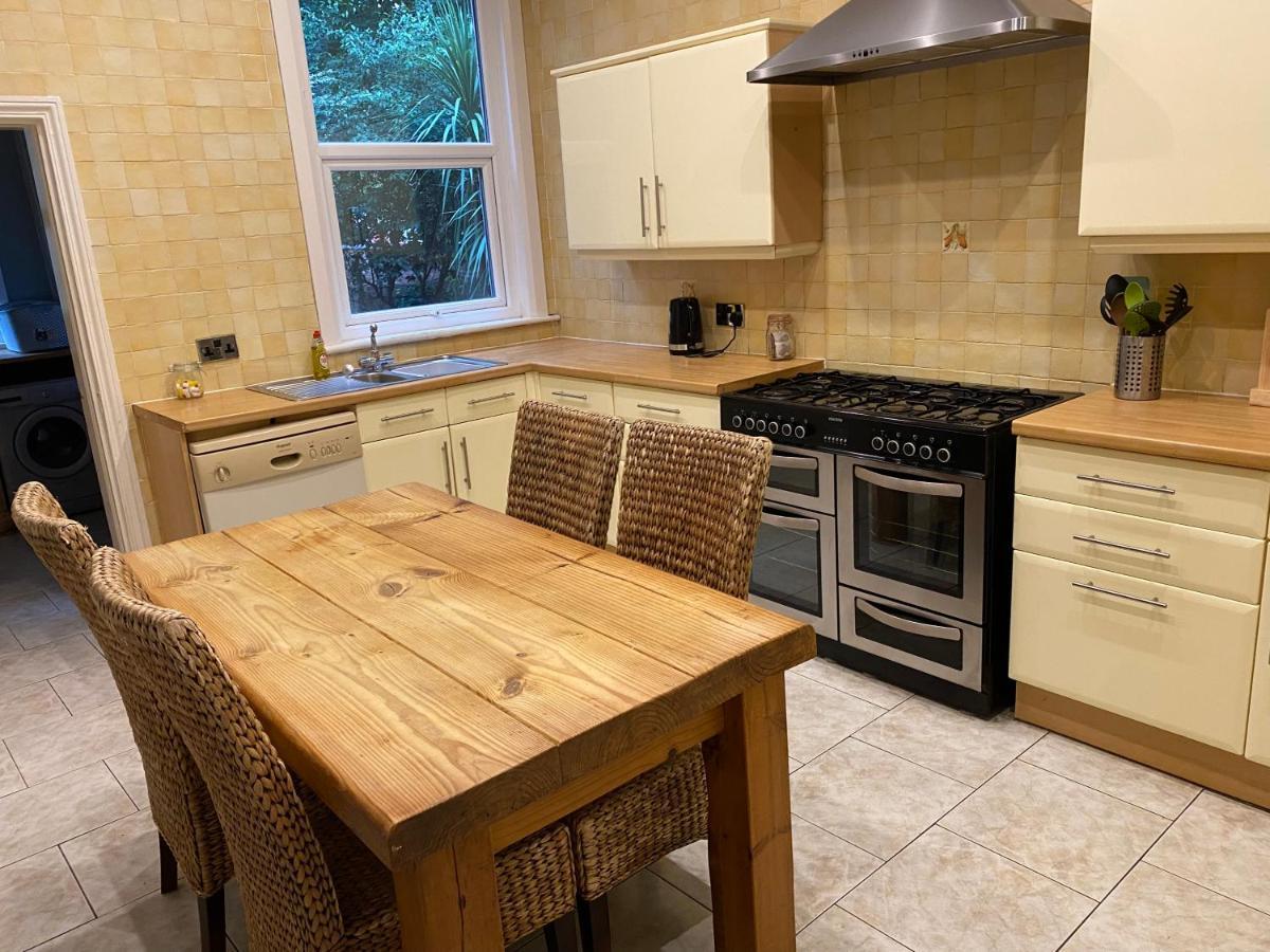 Villa With Park Views Close To Liverpool Centre מראה חיצוני תמונה