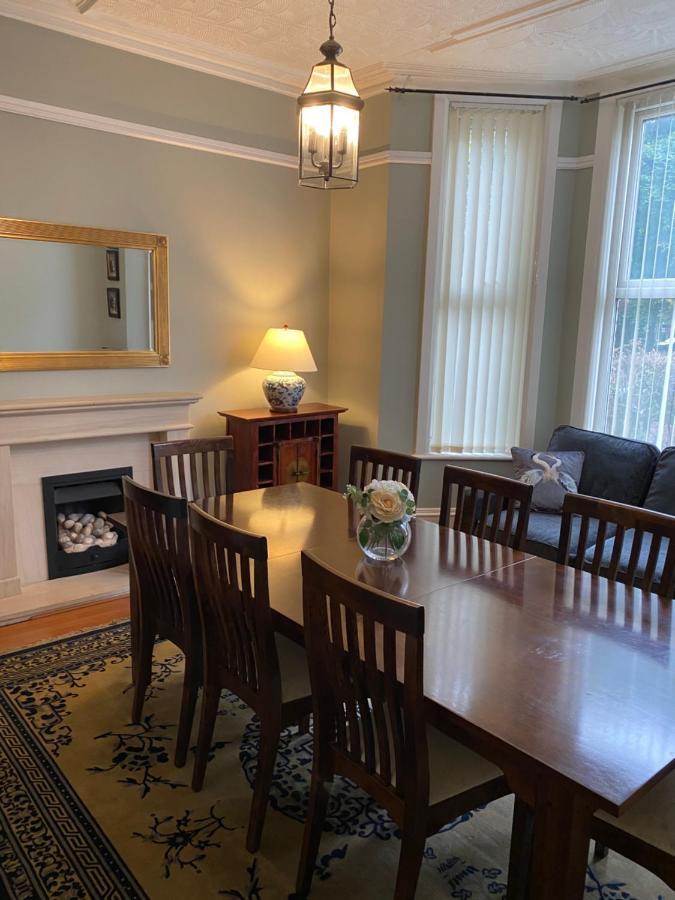 Villa With Park Views Close To Liverpool Centre מראה חיצוני תמונה